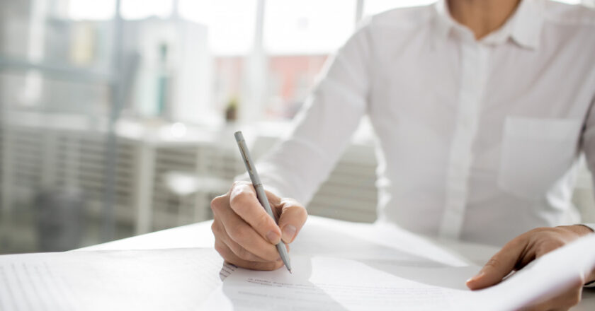 Oversize, który kradnie spojrzenia