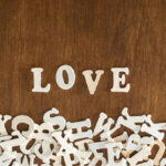 Dekoracje styropianowe zmieniają oprawę najważniejszych uroczystości