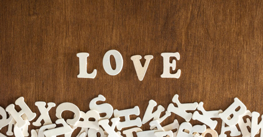 Dekoracje styropianowe zmieniają oprawę najważniejszych uroczystości